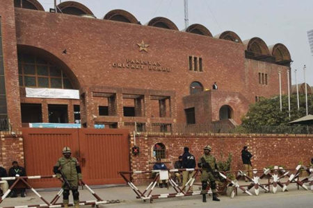 کورونا ریلیف فنڈ، پی سی بی کا ایک کروڑ روپے سے زائد کا عطیہ