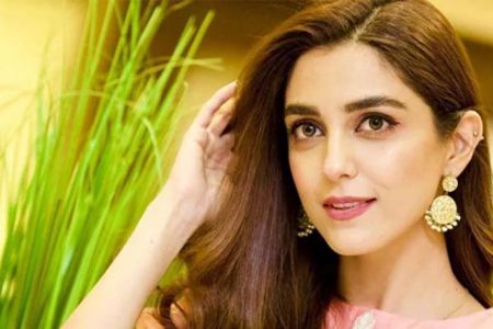 مایا علی قرنطینہ میں رنگ بھرنے لگیں