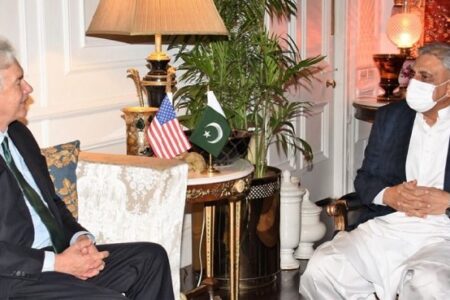 آرمی چیف سے سی آئی اے کے ڈائریکٹر کی اہم ملاقات