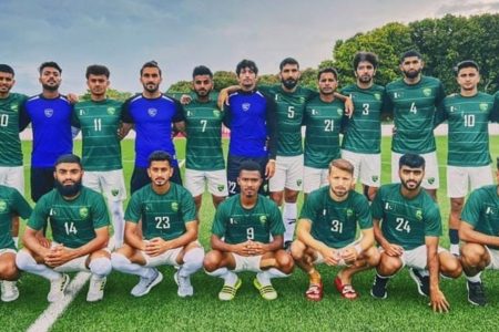 پاکستانی فٹ بال ٹیم جون میں بھارت کا دورہ کرے گی
