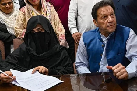 عمران اور بشریٰ کیخلاف 190 ملین پاؤنڈ کیس کا فیصلہ 13 جنوری کو سنایا جائیگا